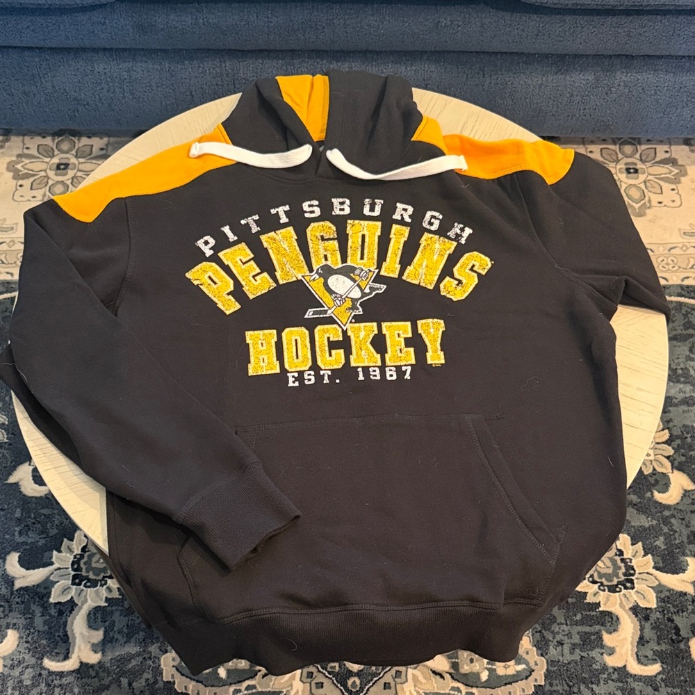 Pittsburgh Penguins Black and Yellow Hoodie